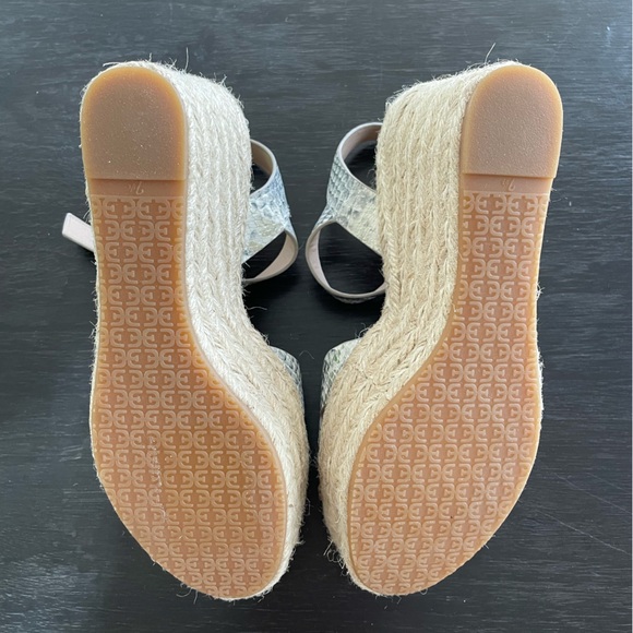 Sam Edelman Maura Wedge - Picture 3 of 6